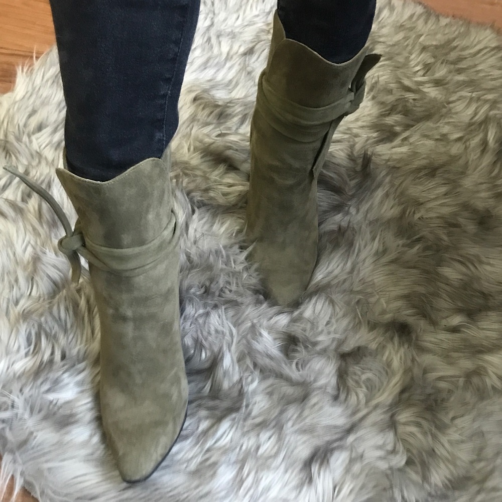 Banana Republic Olive Green booties